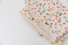 Load image into Gallery viewer, Bloomere Blankets Bloomere Muslin Blanket- Picnic