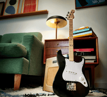 Load image into Gallery viewer, MSRP: $199.00 Guitar Fender X Loog Stratocaster