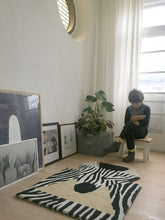 Load image into Gallery viewer, EO Carpet EO PLAY Animal Carpets - Zebra
