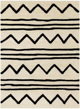 Load image into Gallery viewer, Safavieh Rugs 2&#39;-6&quot; X 8&#39; Safavieh Kids Collection Ivory / Black Rug