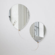 Load image into Gallery viewer, EO Toy EO Balloon Mirror