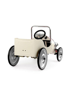 Baghera Toys Baghera Ride-On Classic Pedal Car