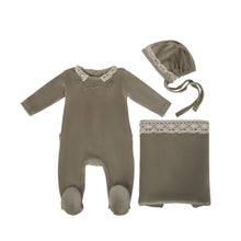 Load image into Gallery viewer, Cadeau Baby 3 Months / Green Lace Trimmed Velour Footie Set by Cadeau Baby