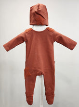 Load image into Gallery viewer, Cadeau Baby 3 Months / Rust Sherpa Star Footie and Hat by Cadeau Baby