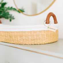 Load image into Gallery viewer, Design Dua. Baby Ivory Cotton - Not for use with Afia, Adwoa, or Frema Basket Design Dua Organic Cover Liner &amp; Sheet for Classic Changing Basket