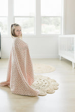 Load image into Gallery viewer, Bloomere Blankets Bloomere Muslin Blanket- Daze (Pink)