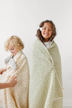 Load image into Gallery viewer, Bloomere Blankets Bloomere Muslin Blanket- Hearty