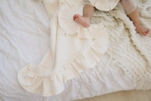 Load image into Gallery viewer, Bloomere Blankets Bloomere Ruffle Blanket- Cream