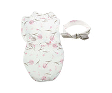 Load image into Gallery viewer, embé® Clustered Flowers / Newborn (6-14lbs) Headband and Starter Swaddle Original Bundle by embé®