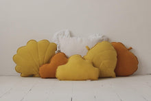 Load image into Gallery viewer, moimili.us Cushion Linen “Honey” Cloud Pillow
