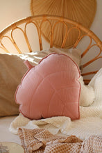 Load image into Gallery viewer, moimili.us Cushion Moi Mili Velvet “Soft Pink” Leaf Pillow