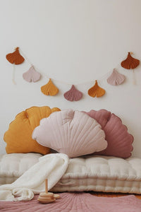 moimili.us Cushion Velvet “Cream” Ginkgo Leaf Pillow