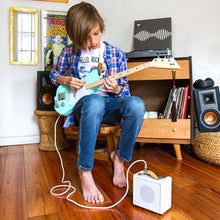 Load image into Gallery viewer, MSRP: $79.00 Loog Mini Amp