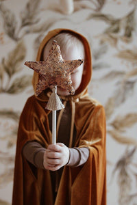 moimili.us Magic cape Moi Mili “Little Gold Riding Hood” Magic Cape