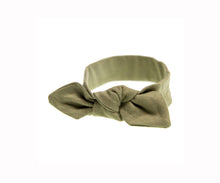 Load image into Gallery viewer, embé® Moss / Newborn (6-14lbs) Bow Headband by embé®