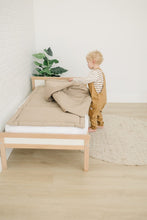 Load image into Gallery viewer, Bloomere Nap Mats Set Portable Bedding Set- Polka dot