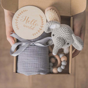 embé® Newborn Gift Box by embé®