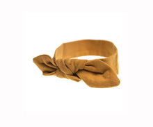 Load image into Gallery viewer, embé® Sand / Newborn (6-14lbs) Bow Headband by embé®