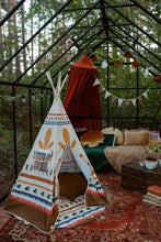 Load image into Gallery viewer, moimili.us Set teepee with mat Moi Mili &quot;Little Adventurers” Teepee Tent and Mat Set