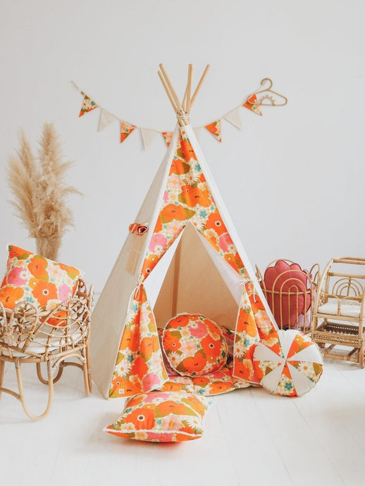 moimili.us Set teepee with mat Moi Mili “Picnic with Flowers” Teepee Tent and Mat Set