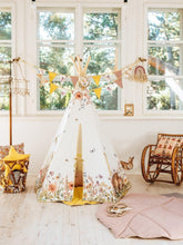 Load image into Gallery viewer, moimili.us Set teepee with mat “Wildflowers” Teepee and &quot;Honey&quot; Leaf Mat Set