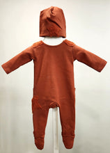 Load image into Gallery viewer, Cadeau Baby Sherpa Star Footie and Hat by Cadeau Baby