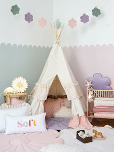 moimili.us Teepee tent Moi Mili "Forget-me-not" Teepee Tent with Frills and "Light Pink Lily" Flower Mat Set
