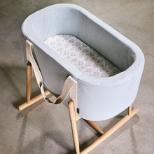 Load image into Gallery viewer, Charlie Crane Baskets Stand Charlie Crane Fitted Sheet for KUKO Moses Basket and KUMI Crib