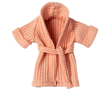 Load image into Gallery viewer, Maileg USA Clothes Bathrobe - Coral, Dad/Mum Mouse