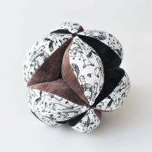 Load image into Gallery viewer, Alaska Clutch Ball - Woodland
