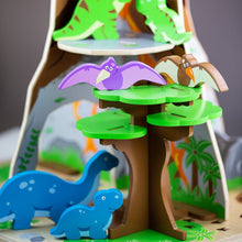 Load image into Gallery viewer, Bigjigs Toys Dinosaur Island