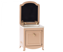 Load image into Gallery viewer, Maileg USA Furniture Sink w/ Mirror, Mouse - Dark Powder