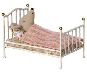 Maileg USA Furniture Vintage Bed, Mouse - Off-White