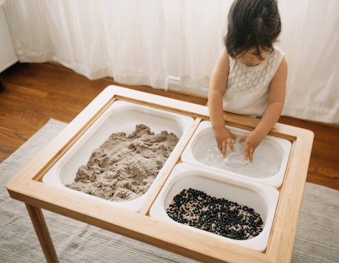 Wonder and Wise Land, Sand and Water Table by Wonder and Wise