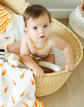 Load image into Gallery viewer, Malabar Baby Malabar Organic Snug Blanket - Carrots