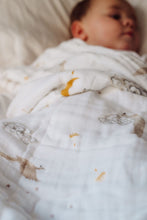Load image into Gallery viewer, Malabar Baby Malabar Organic Snug Blanket - Peace On Earth