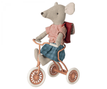Load image into Gallery viewer, Maileg USA Mouse Abri a tricycle, Mouse - Coral