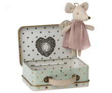 Load image into Gallery viewer, Maileg USA Mouse Angel Mouse in Suitcase