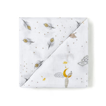 Load image into Gallery viewer, Malabar Baby Organic Snug Blanket - Peace On Earth