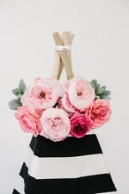 Load image into Gallery viewer, E &amp; E Teepees Play Tents E &amp; E Teepees The Pink Deluxe Floral Garland