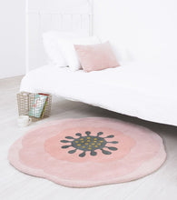 Load image into Gallery viewer, Lilipinso Rugs Lilipinso Cotton Rug - Anemone
