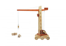 Load image into Gallery viewer, Qtoys Wooden Tower Crane Qtoys Wooden Tower Crane